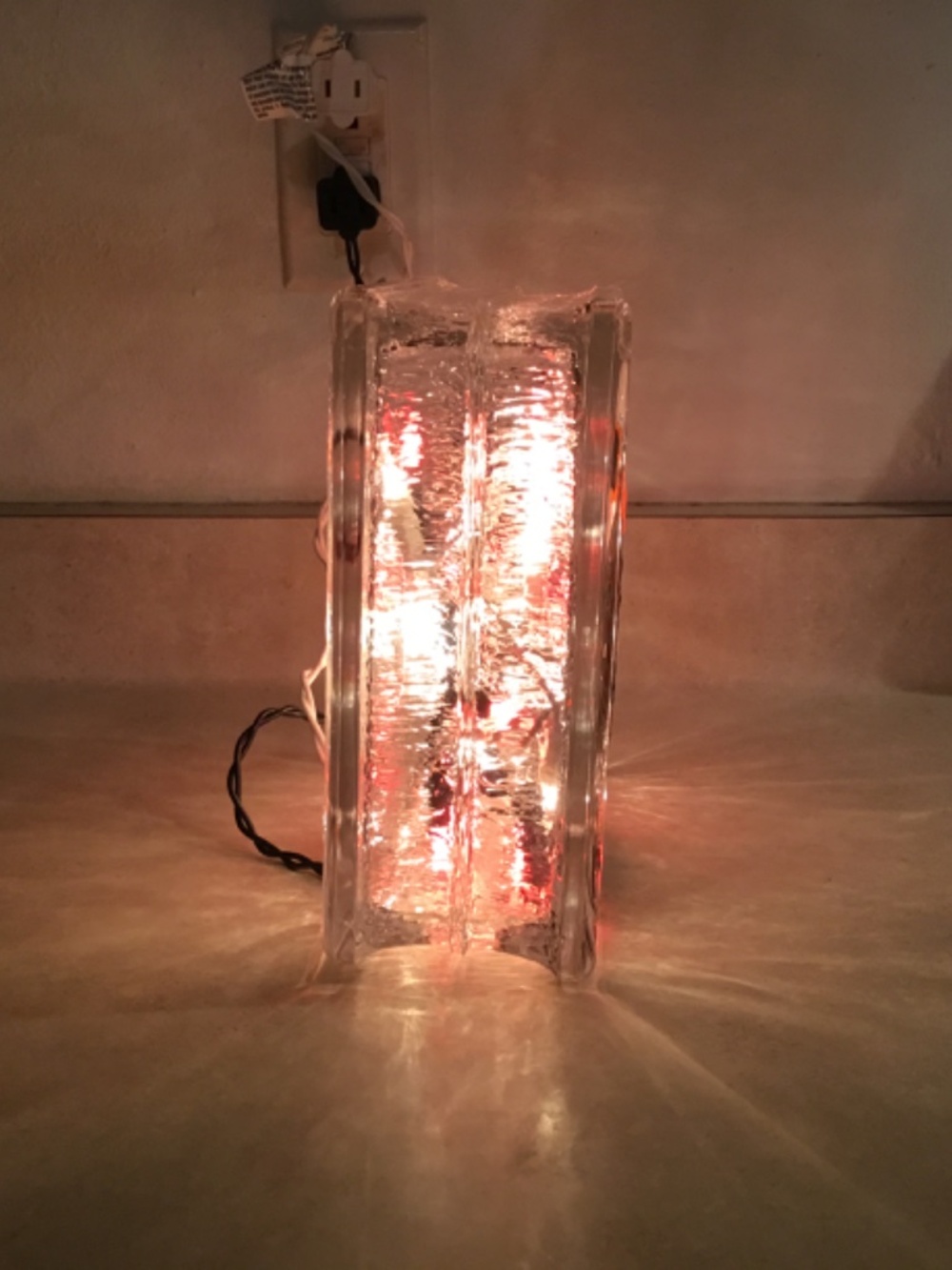 New Hand Painted Eagle Glass Light - Picture 3 of 6